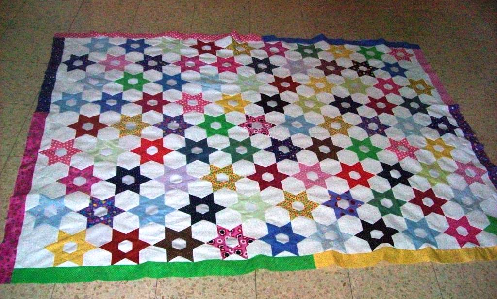 Quilting Corner בס"ד A Hand Pieced Quilt Top