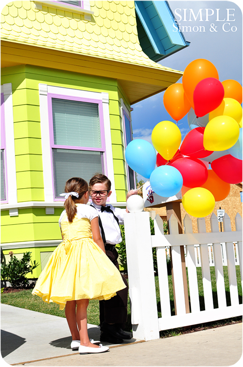 Project Run And Play Disney S Up Costumes Simple Simon Company Up House That Is Awesome And Amazing We Wanted To Make Some Costumes Go With It So Here Our Carl Ellie Fredricksen
