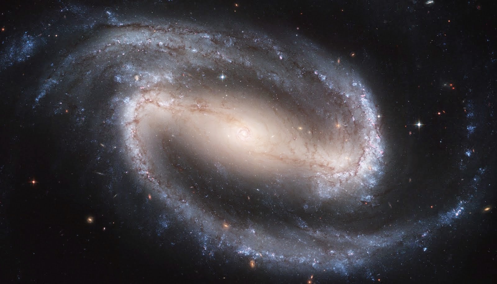 GALAXIA NGC1300