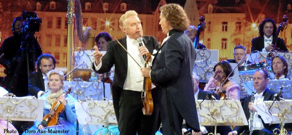ANDRE RIEU FAN SITE THE HARMONY PARLOR: Two André's on Stage in Maastricht!