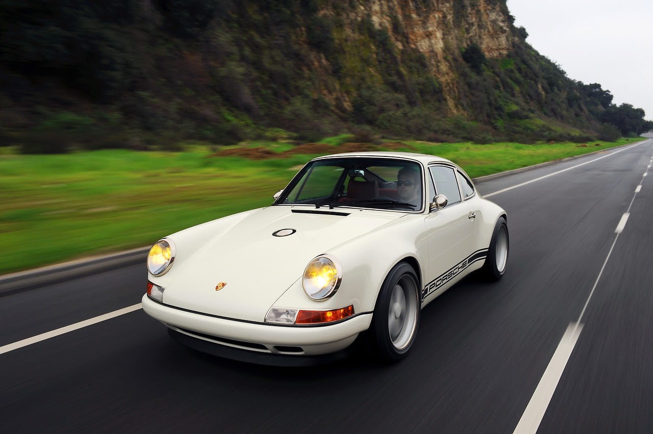Porsche nine eleven Porsche nine eleven
