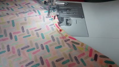 Runzelfuesschen Elternblog Leben mit Kindern Nachhaltigkeit Kleidung selbst naehen Runzelfuesschen Elternblog Leben mit Kindern Nachhaltigkeit Kleidung selbst naehen