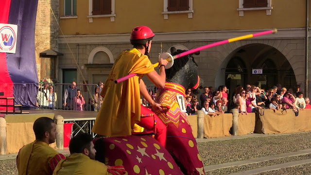 palio-rioni-lodi-cavai