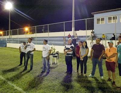 Prefeito participa da entrega da premiação do Campeonato Regional