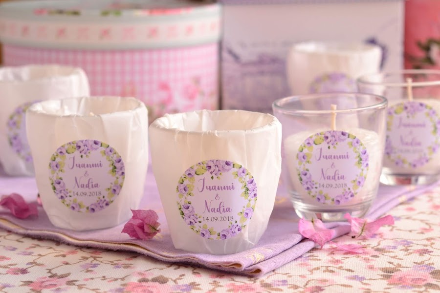 Velas personalizadas aromáticas bodas detalles invitados