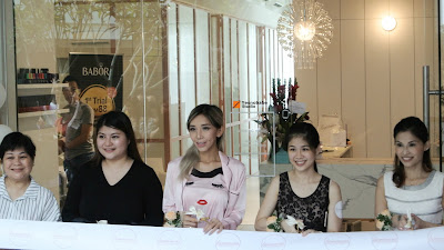Grand Opening of  Luminous Beauty Parlour Desa Park City Plaza Arkadia by the owners and Leng Yein photo by Stepheny Siew the Yesnobabe Blogger