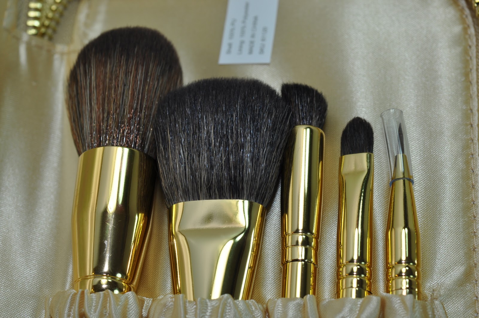 Bare Minerals Holiday 2012 The Dream Team Brush Set Review The