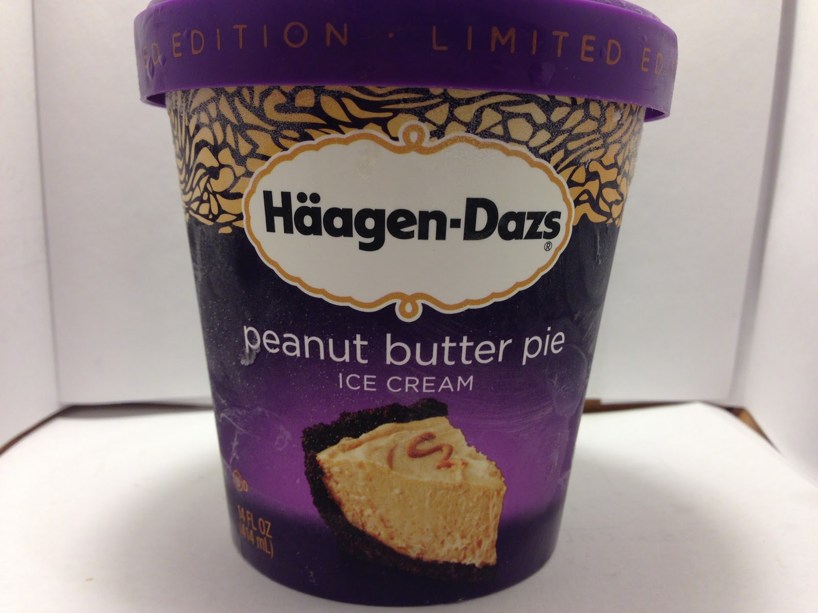 Crazy Food Dude Review HaagenDazs Peanut Butter Pie Ice Cream