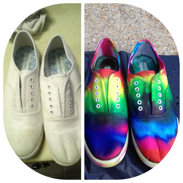 iLoveToCreate Blog: Easy Tie Dye Shoes for Back to School
