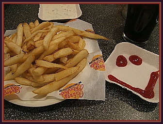 Review the World: Johnny Rocket’s (Cincinnati Mills)