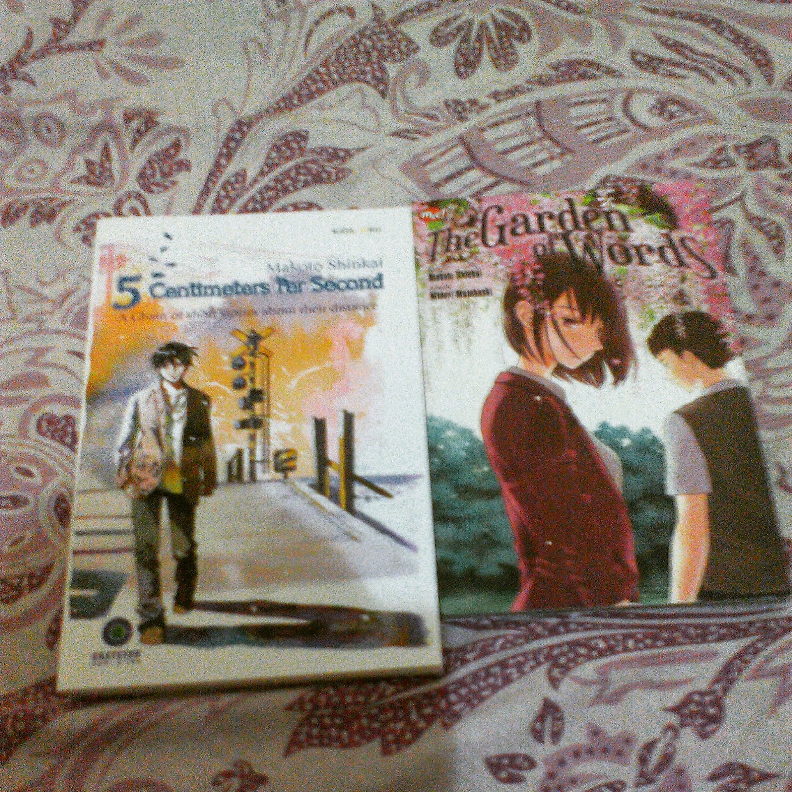 Contoh Teks Ulasan Novel 5 Cm Aneka Macam Contoh