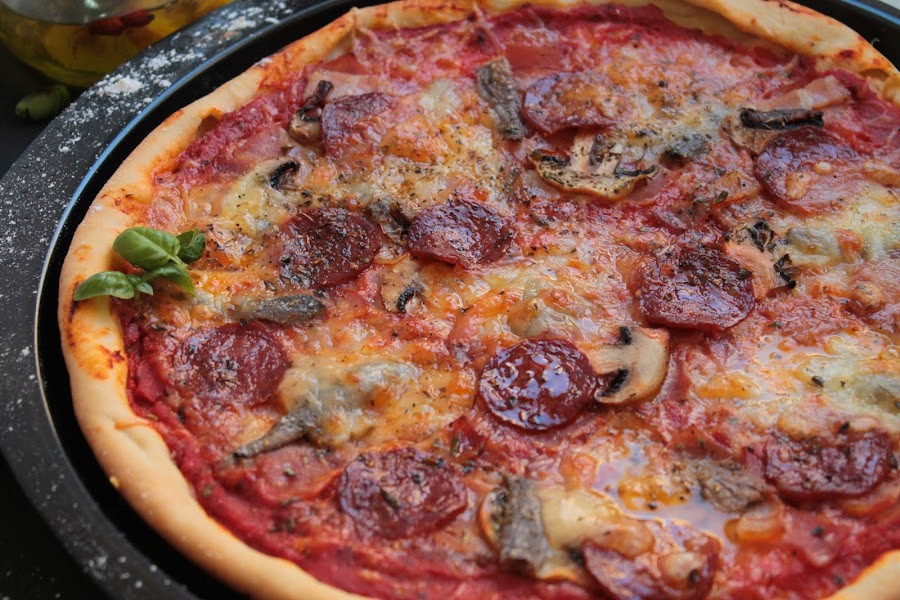 Pizza masa fina pepperoni y mozzarella sin lactosa