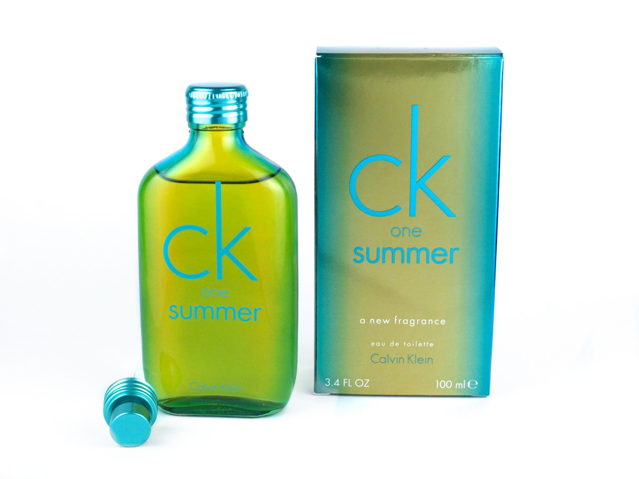 Calvin Klein CK One Summer 2014 Eau de Toilette Spray: Review The Happy Beauty, Makeup, and Skincare Blog with Reviews and Swatches