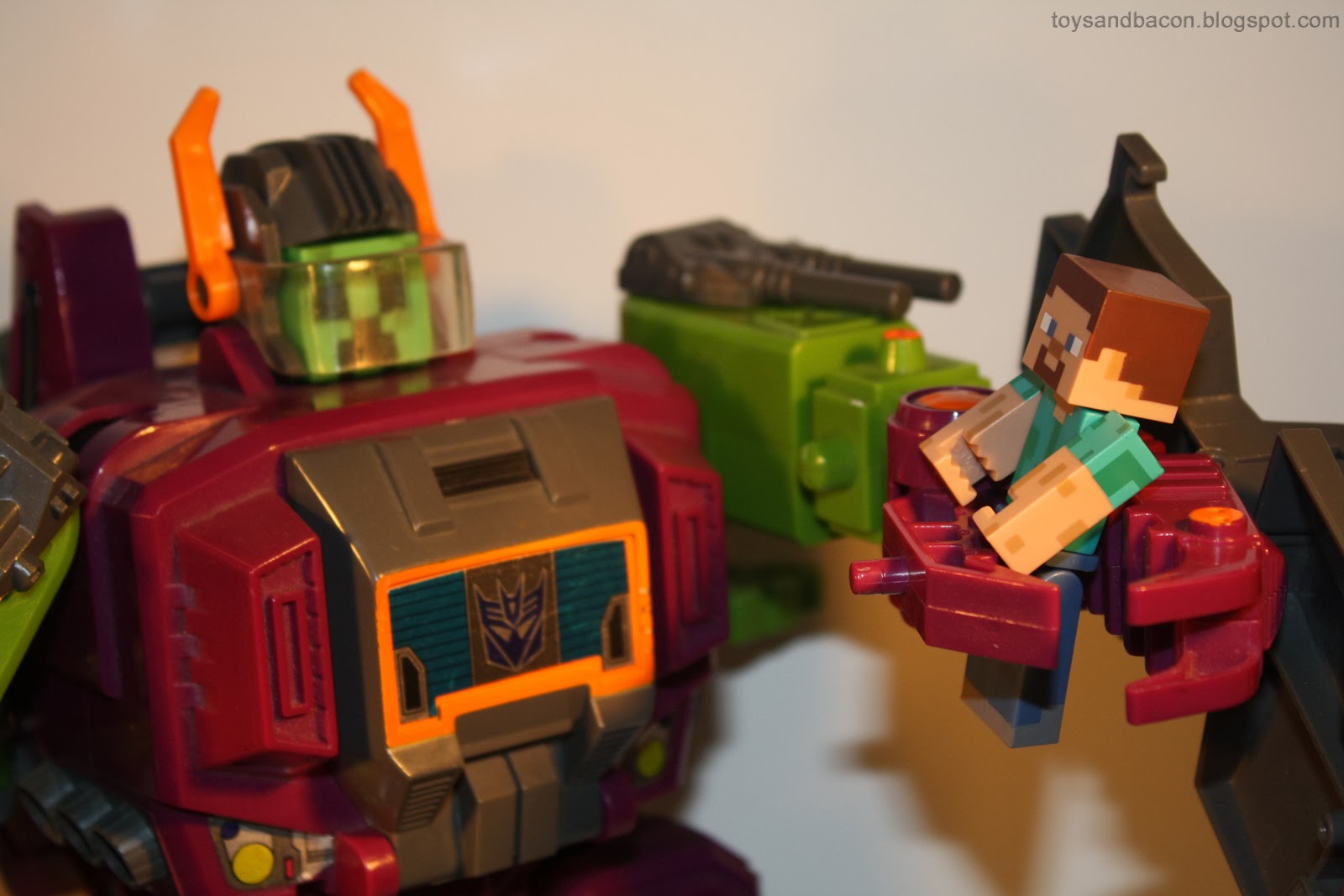 Toys and Bacon: More Minecraft Action Figure Pictures