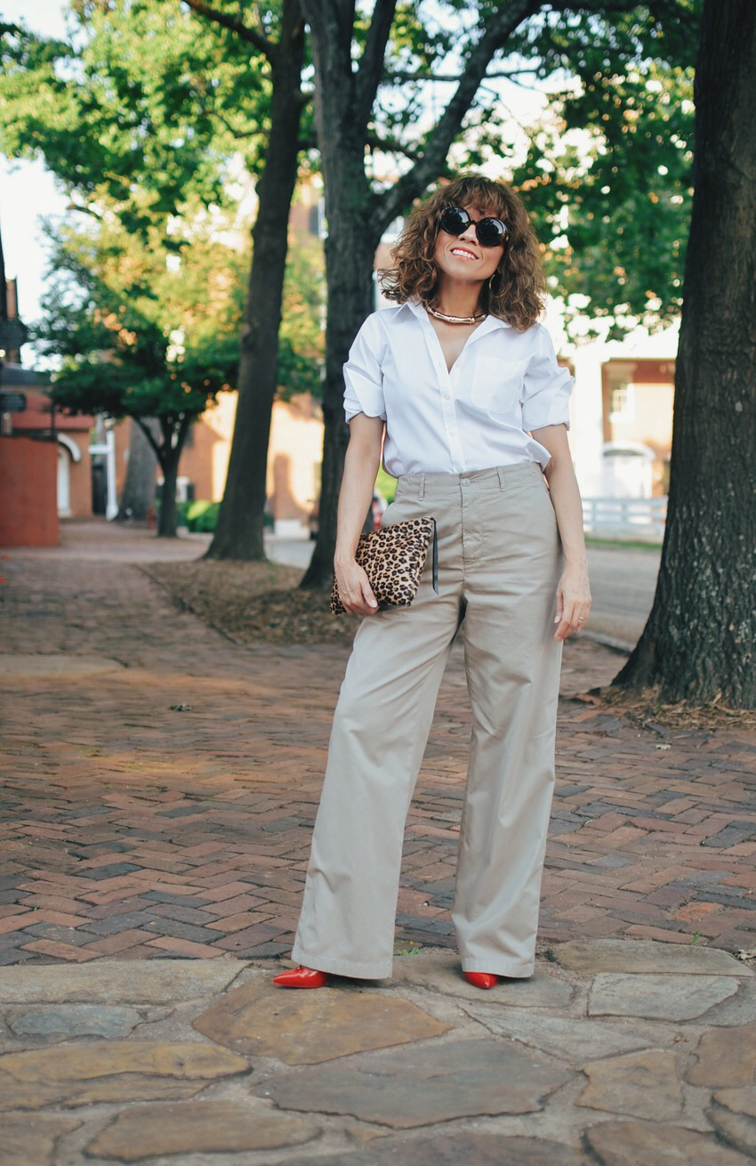 A Simple Work Outfit With Khaki Pants | MY SMALL WARDROBE