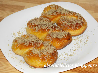 MUCENICI MOLDOVENESTI (SFINTISORI)