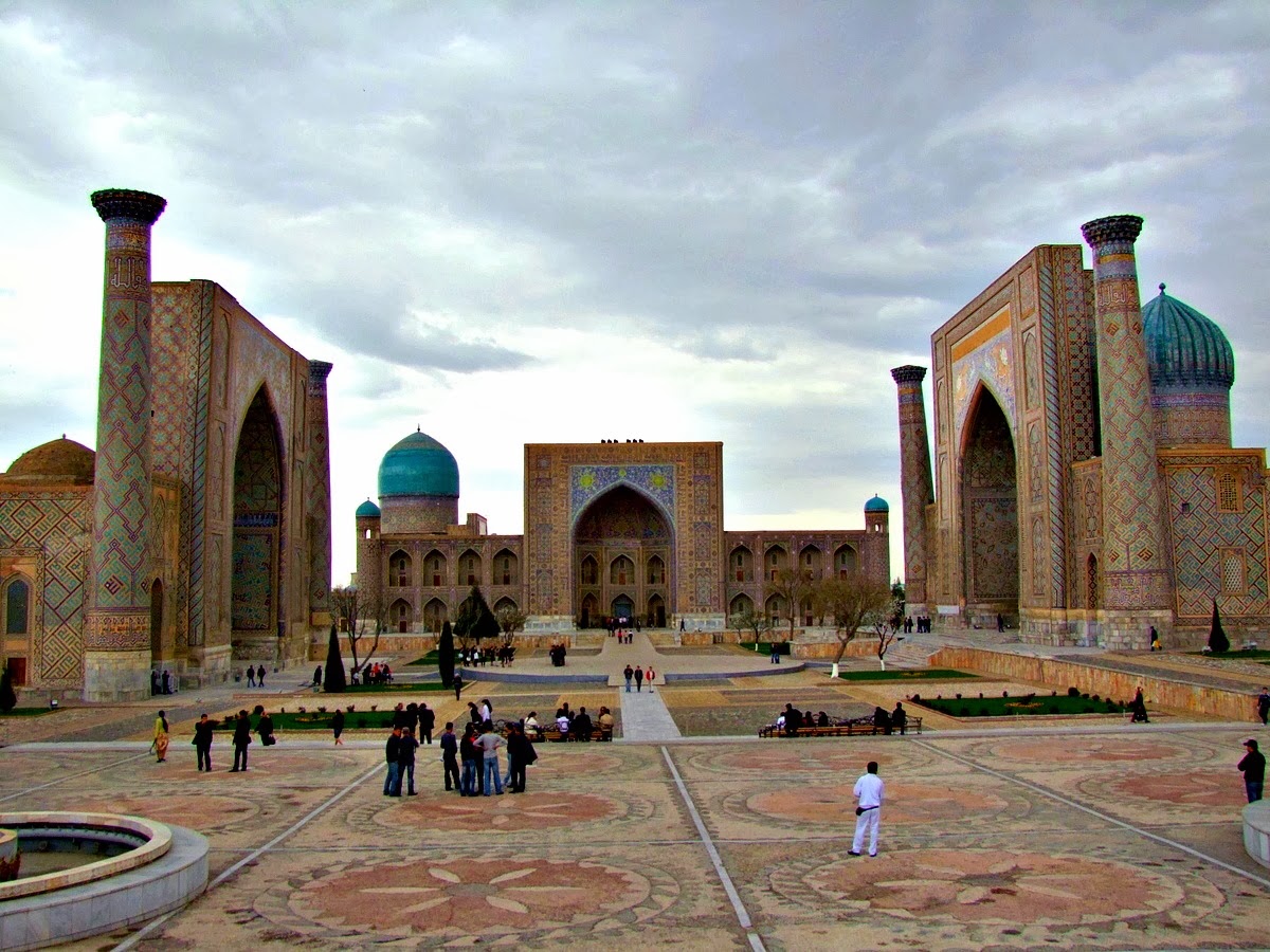 Узбекистан погода сегодня карши. Ханабад Самарканд. Самарканд мархабо. Город Самарканд Самарканд Сити. Самарканд фото города 2023.
