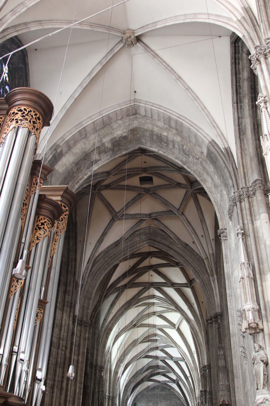 Zach with a silent "h": Stephansdom