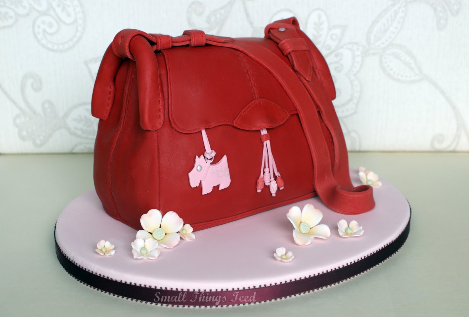 Small Things Iced Radley Handbag Cake