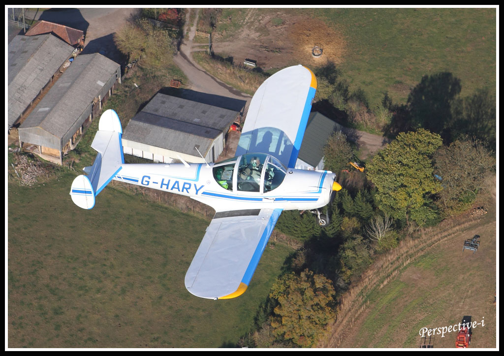 московский авиационный институт шаблон презентации. пилотажная группа звезда авиагонки. A330 сверху. авиасалон макс в жуковском 2022. ил-78 дозаправка.