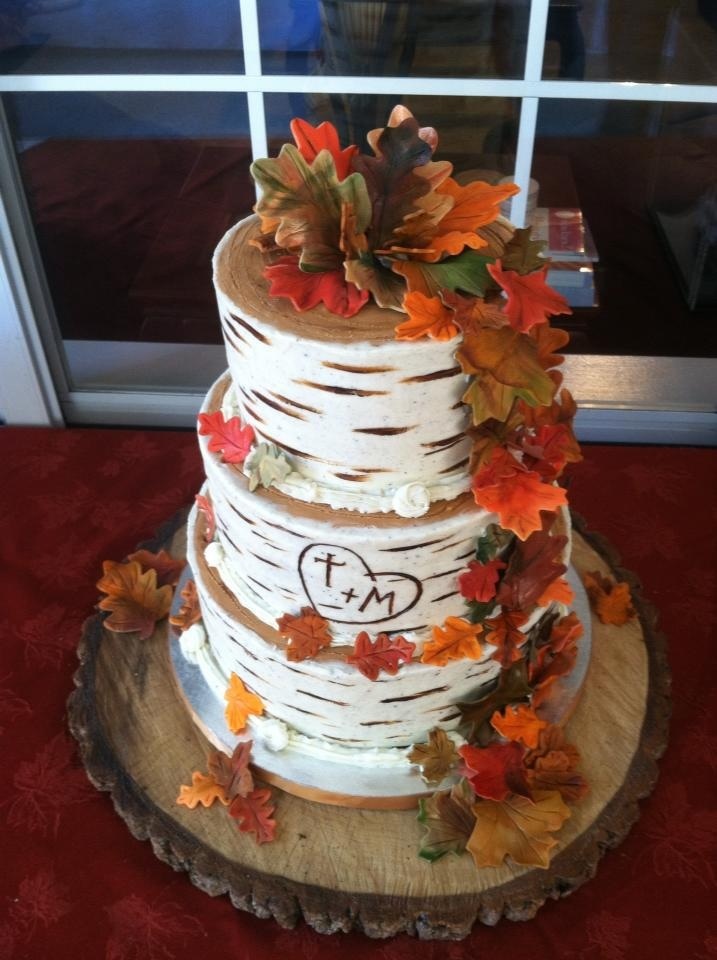 Beautiful Bridal Fall Wedding Cake Ideas