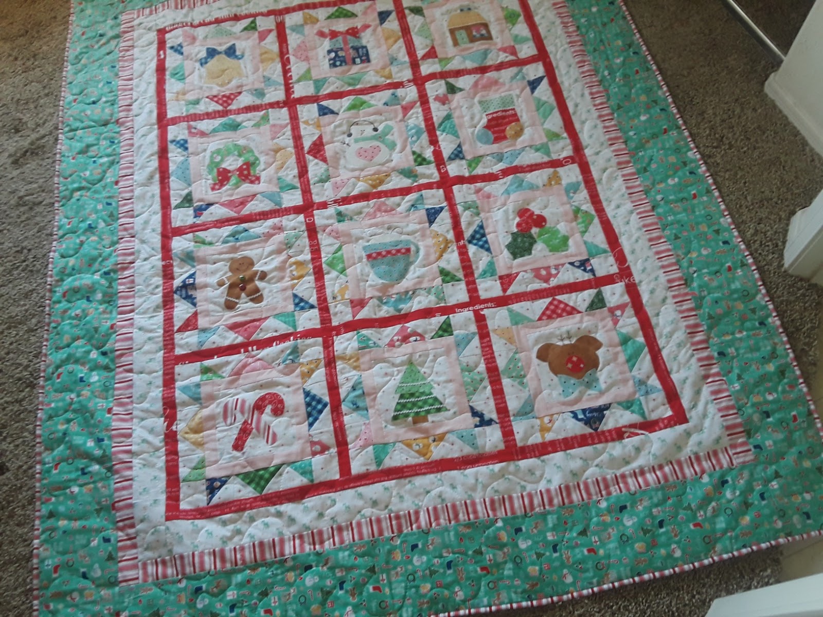 Polka Dot Quilter Cozy Christmas Quilt