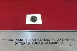 ruang relik monumen pancasila sakti