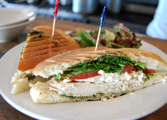 ROSTI TUSCAN KITCHEN Turkey Pesto Panini
