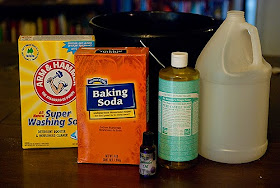 The Hippy Home: Homemade Liquid Laundry Detergent without Borax - Repost
