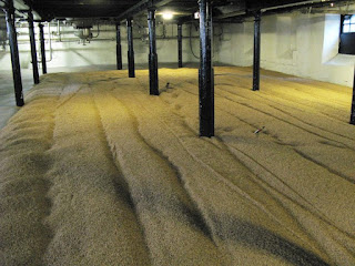 Malting floor