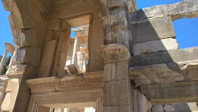 Efes Antik Kenti Hadrian Tapınağı