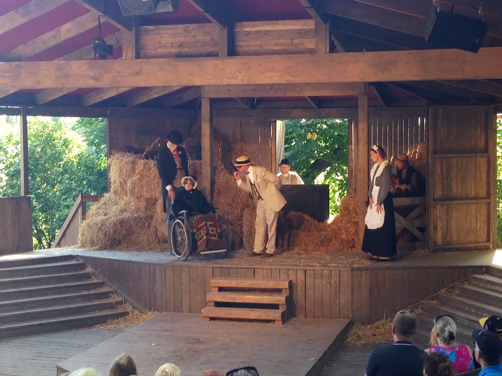 Jakt AB: Rasmus på luffen i Lerbäck.