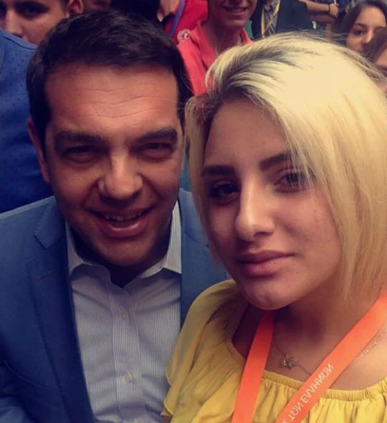 Μαθήτρια από την Βόρεια Εύβοια έβγαλε selfie με τον Αλέξη Τσίπρα (ΦΩΤΟ)
