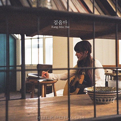 Kang Min Hee – Toddle – Single