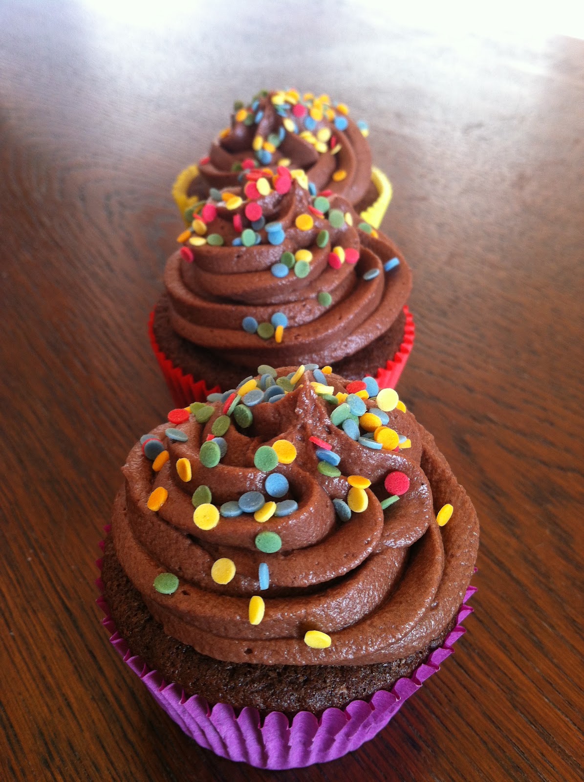 Dancing Cupcakes: Bunte Kindergarten-Cupcakes!