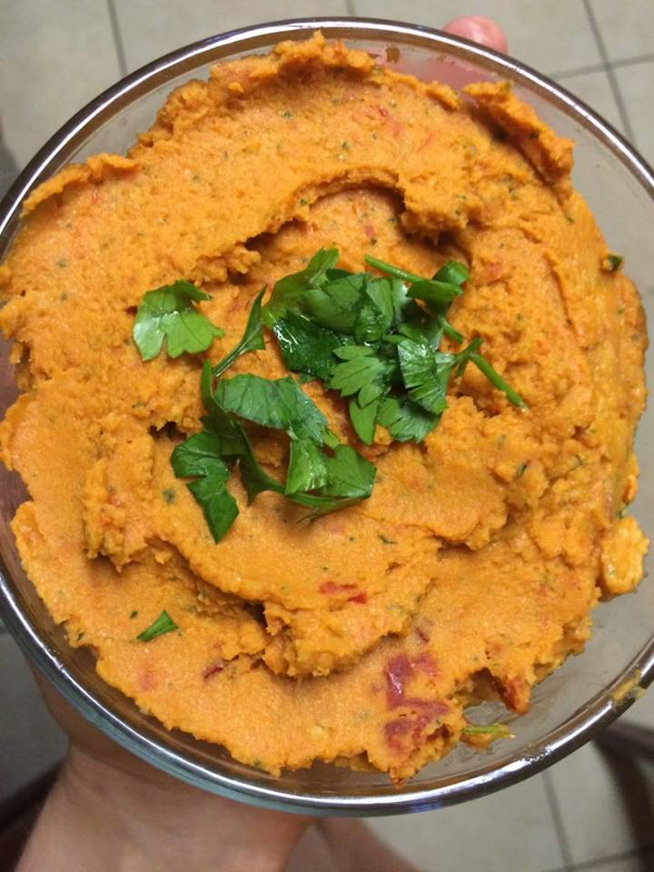  Healthy Empowered Mama