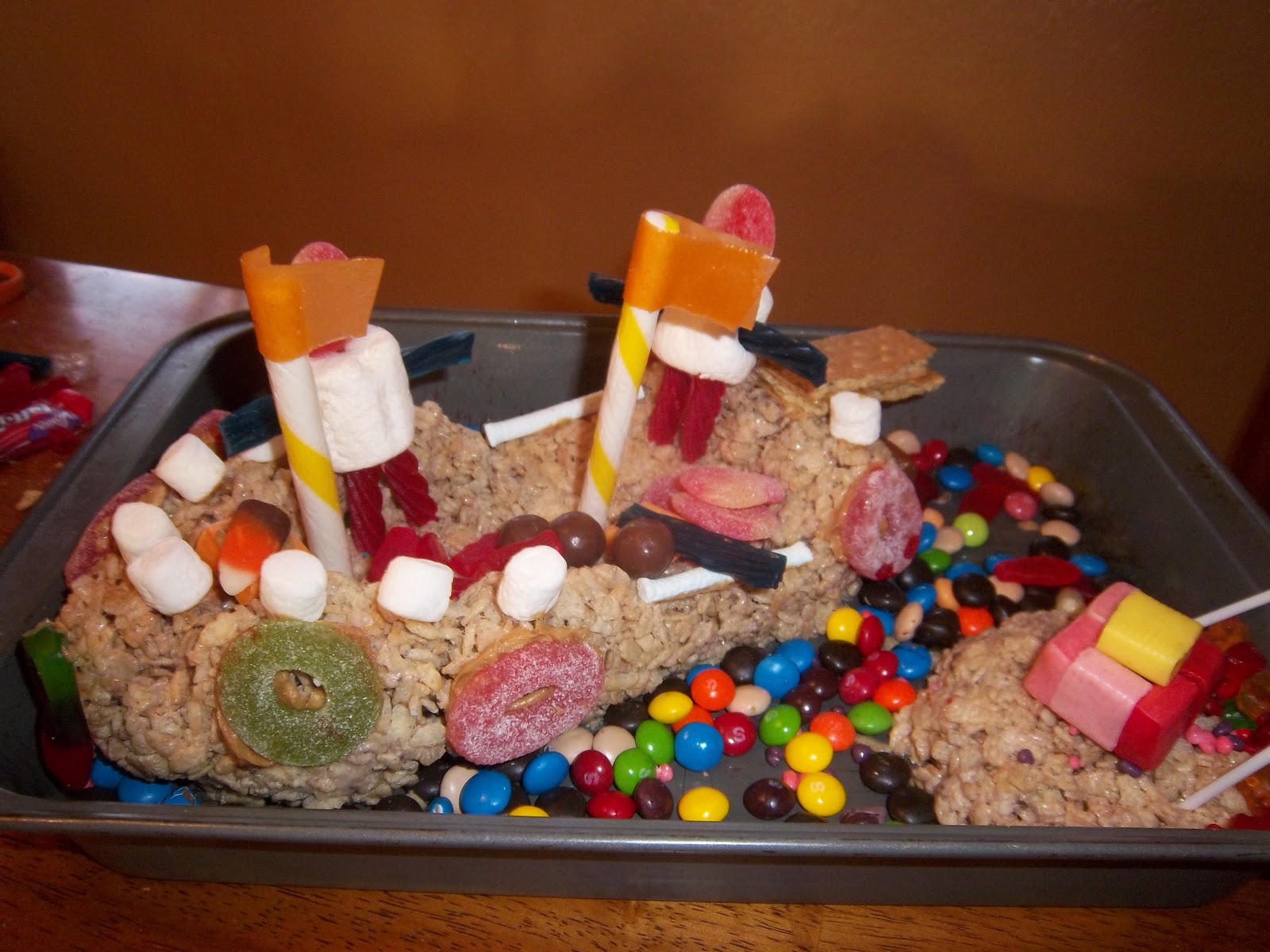 Kelso's Candy Dish Candy ConstructionPirate Ship