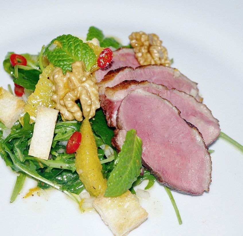 stuttgartcooking: Rucola-Orangen-Salat mit lackierter Entenbrust und ...