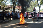 Nyaleg, Presma Di Demo Ratusan Mahasiswa UIN Imam Bonjol Padang