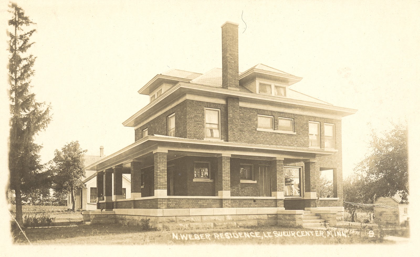 Old photos of architecture N. er Residence Le Sueur Minnesota