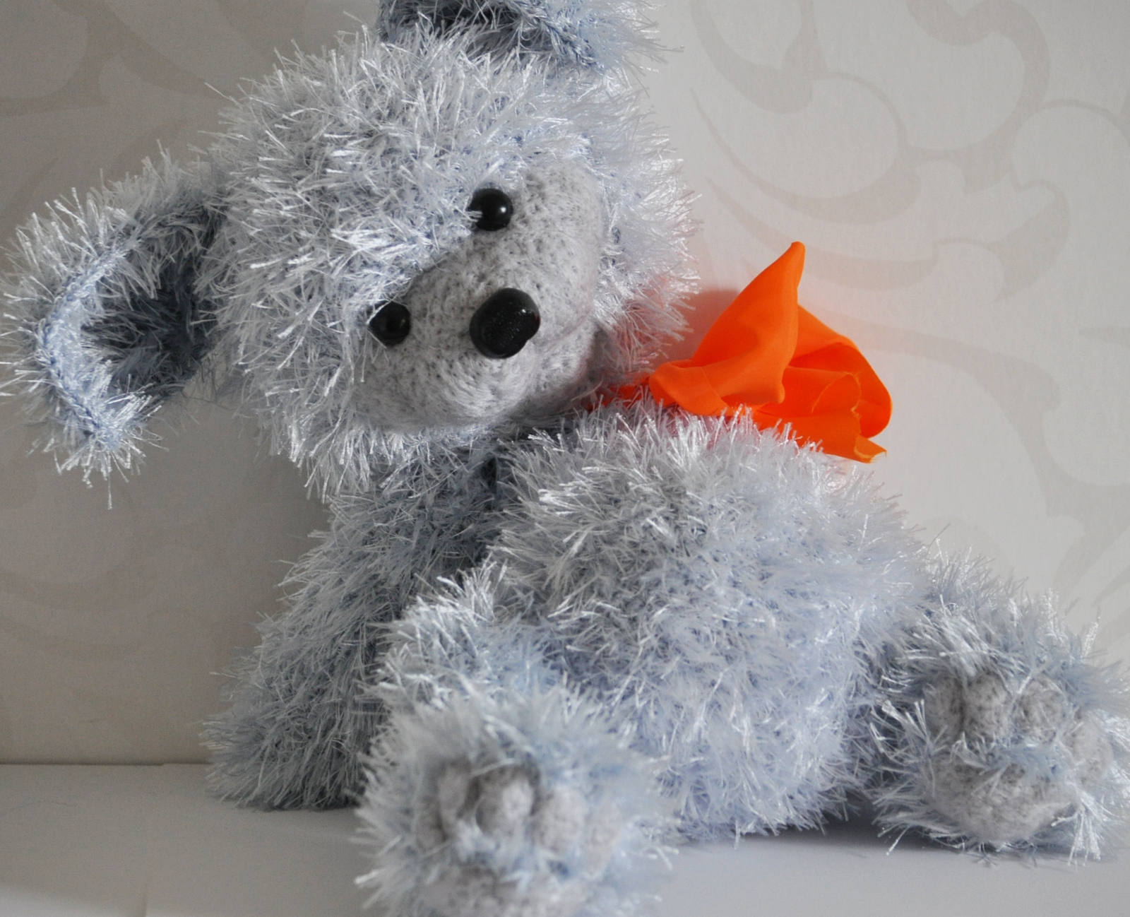 Малоярославец маяковского 12. Собака крючком. Малоярославец, ул. Тотошка енотовидная собака. Татошка малоярославец.