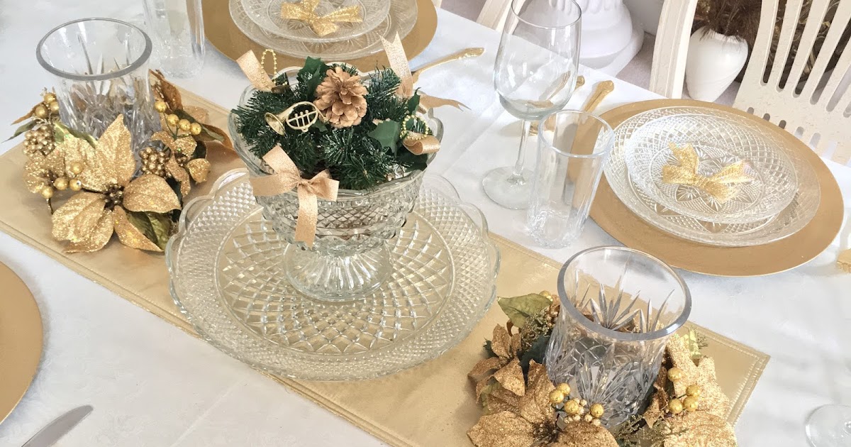 Tips, Treats & Treasures: Christmas 2016 Decor ~ Christmas Tablescape