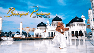 Lirik Lagu Nazia Marwiana - Bersujud Padamu