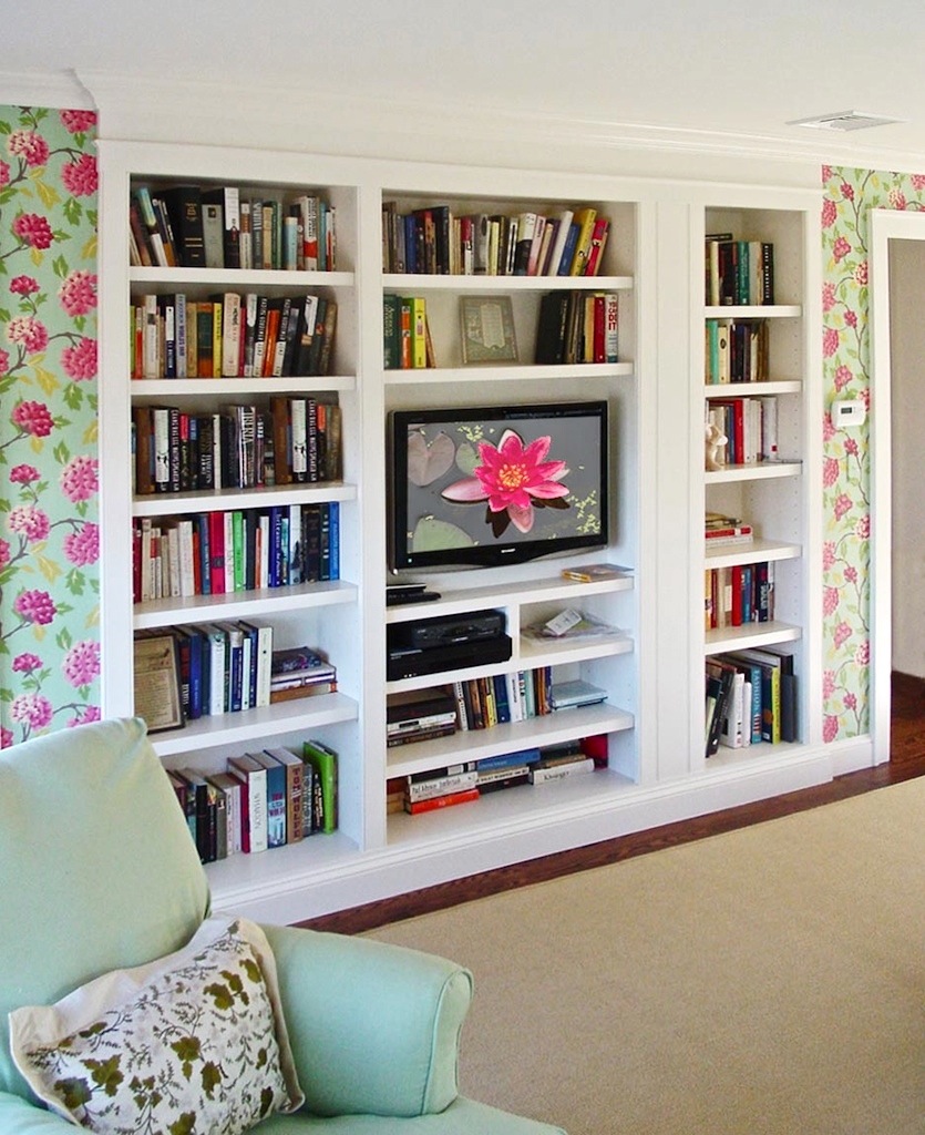 From Captain's Daughter to Army Mom: Built-in Bookcase Project is Underway!
