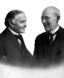 Harry Houdini and Harry Kellar (1917)