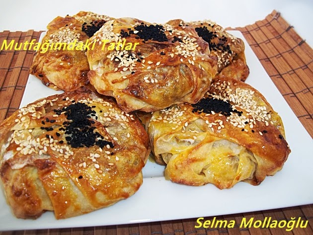 PIRASALI BÖREK Mutfak Ve Tatlar