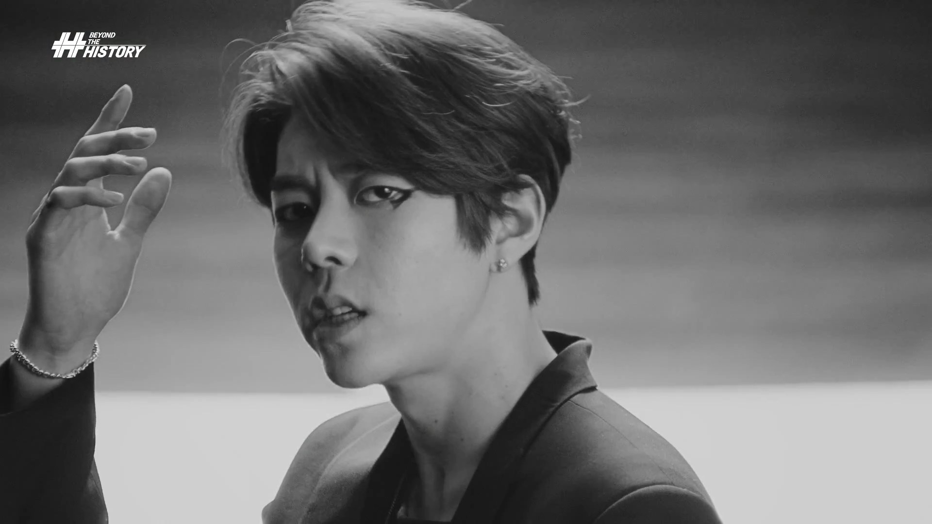 Deep purple live in california 1974. History kpop group. Live in california 74 deep purple. History(히스토리) _ might just die(죽어버릴지도 몰라) группа. Might just перевод.