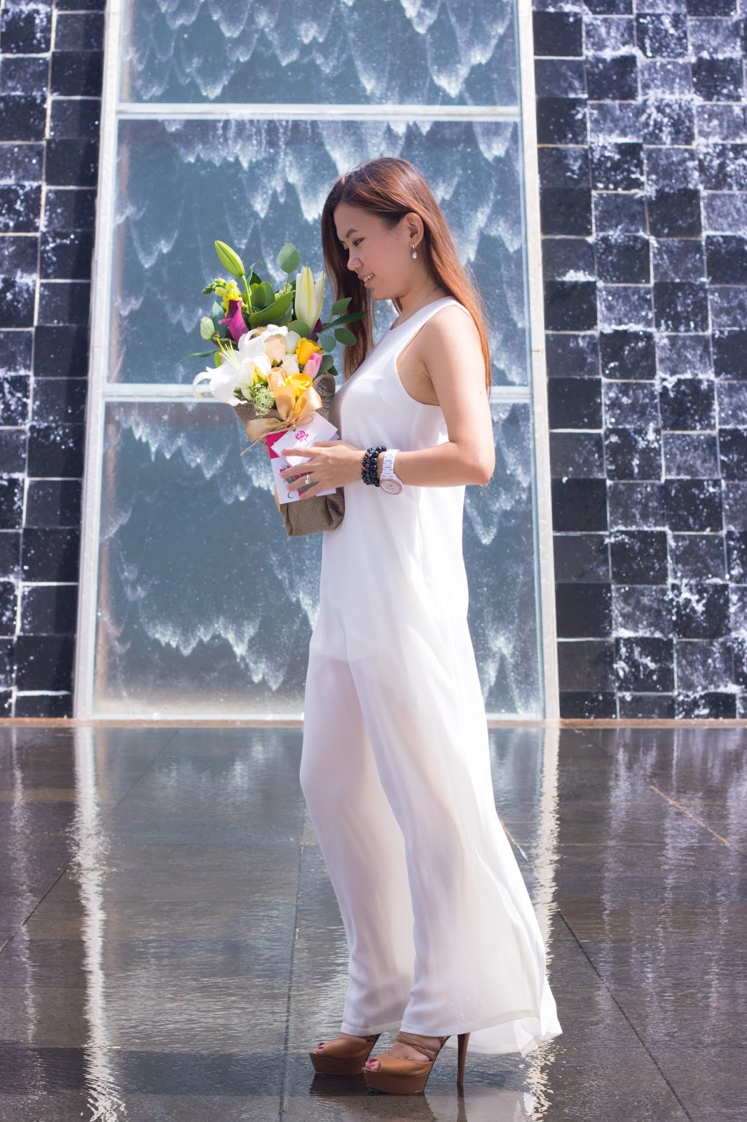 Wedding Flowers Blog Sarah And Andy S Spring Wedding Flowers The