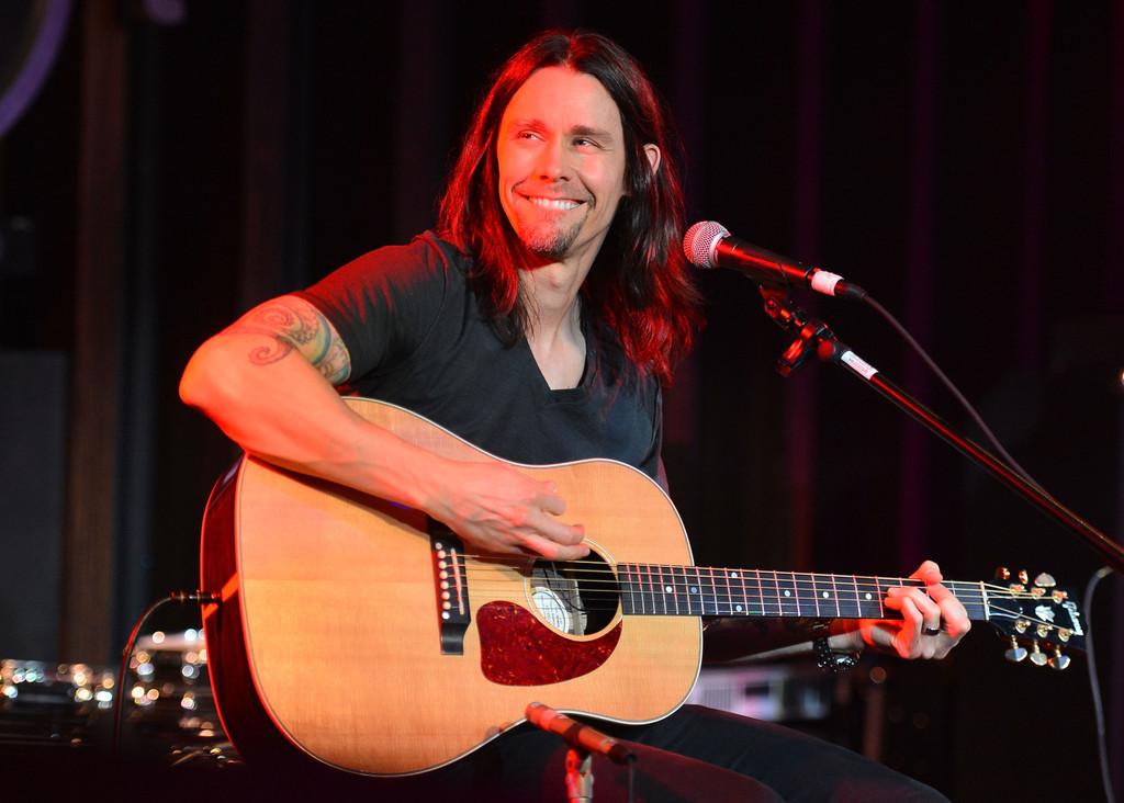Myles Kennedy Biography | Fadly Bachtiar