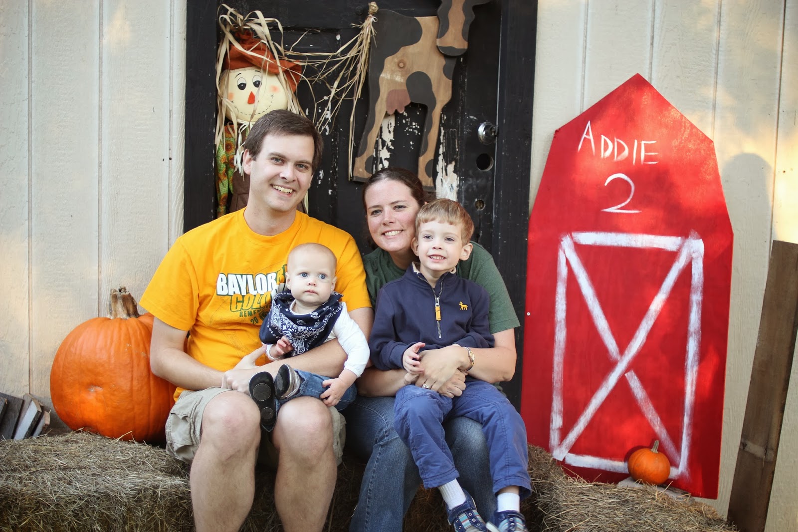 Jeffany: The Browns' Blog: A Friend's Birthday Barnyard Bash...